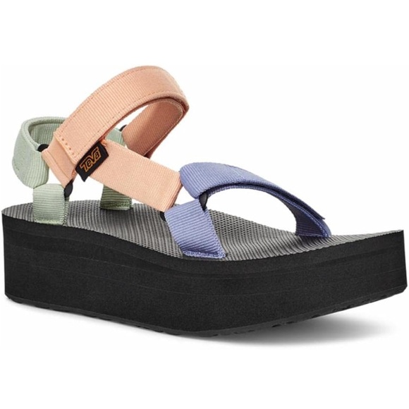 Teva Women's W Flatform Universal Sandal NWT - Picture 1 of 4